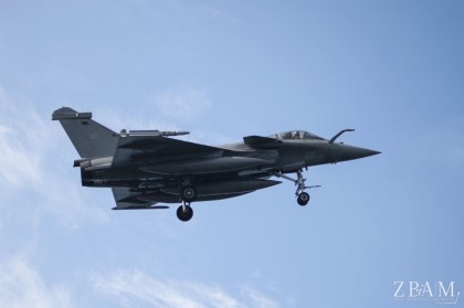 Wydawać się mogło, że w czasie tegorocznego Dubai Air Show dojdzie do oficjalnego ogłoszenia zakupu 60 Rafale przez Zjednoczone Emiraty Arabskie, nic takiego jednak się nie stało. Co gorsze dla Dassault, Katar nadal nie przelał zaliczki za zamówione maszyny.