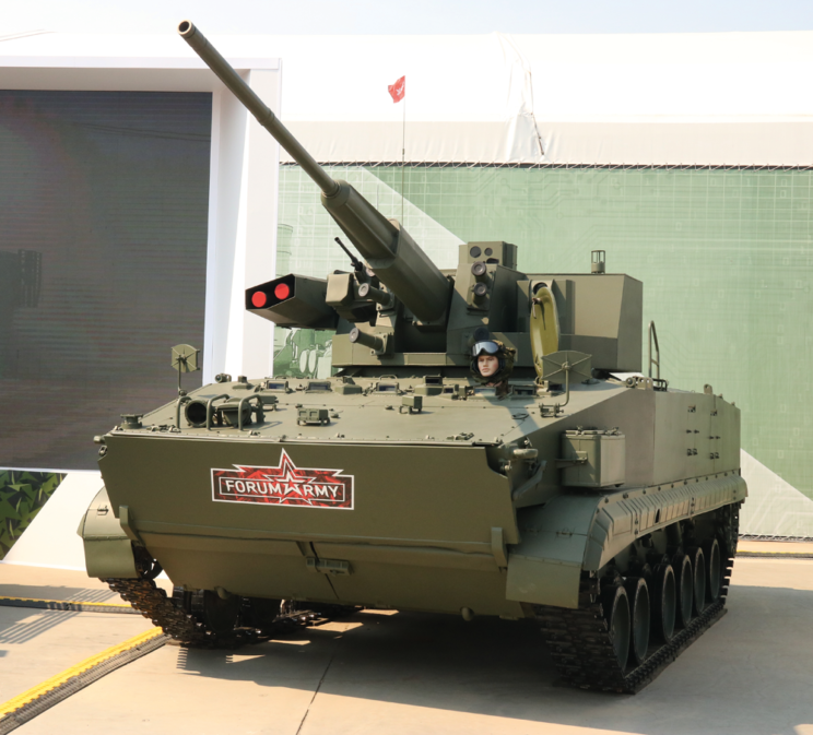 Bojowy wóz piechoty BMP-3 z wieżą Kinżał.