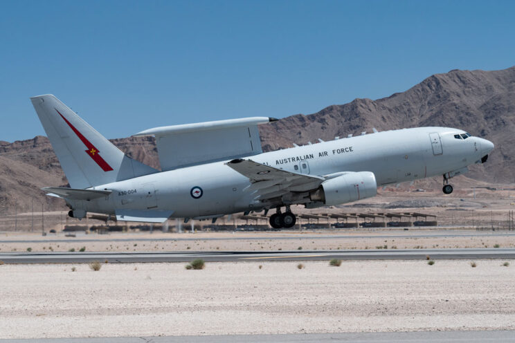 Australijskie samoloty wczesnego ostrzegania i kierowania działaniami lotnictwa E-7A Wedgetail systematycznie biorą udział w różnorakich ćwiczeniach zgrywających z maszynami tej klasy ze Stanów Zjednoczonych w tym w słynnych „Red Flag”.