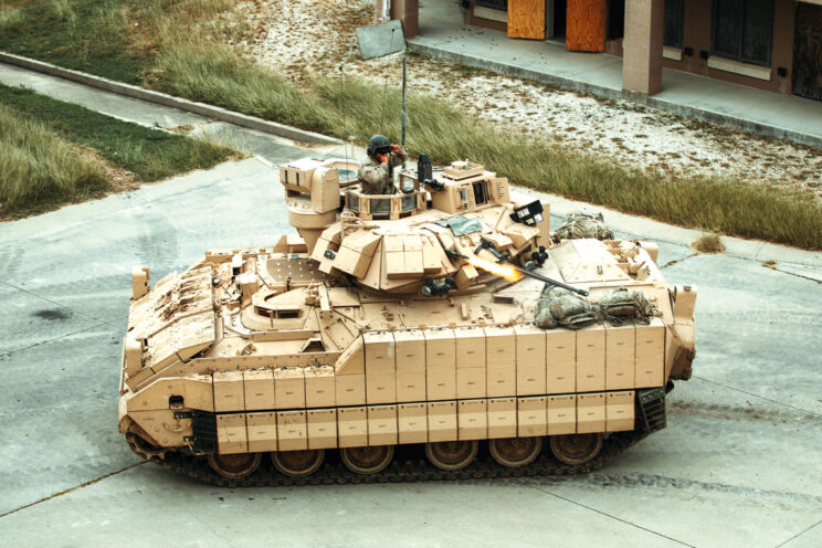 Jak dotąd, najnowszą wprowadzoną do służby liniowej wersją jest M2A4, poddana kompleksowym zabiegom modernizacyjnym.